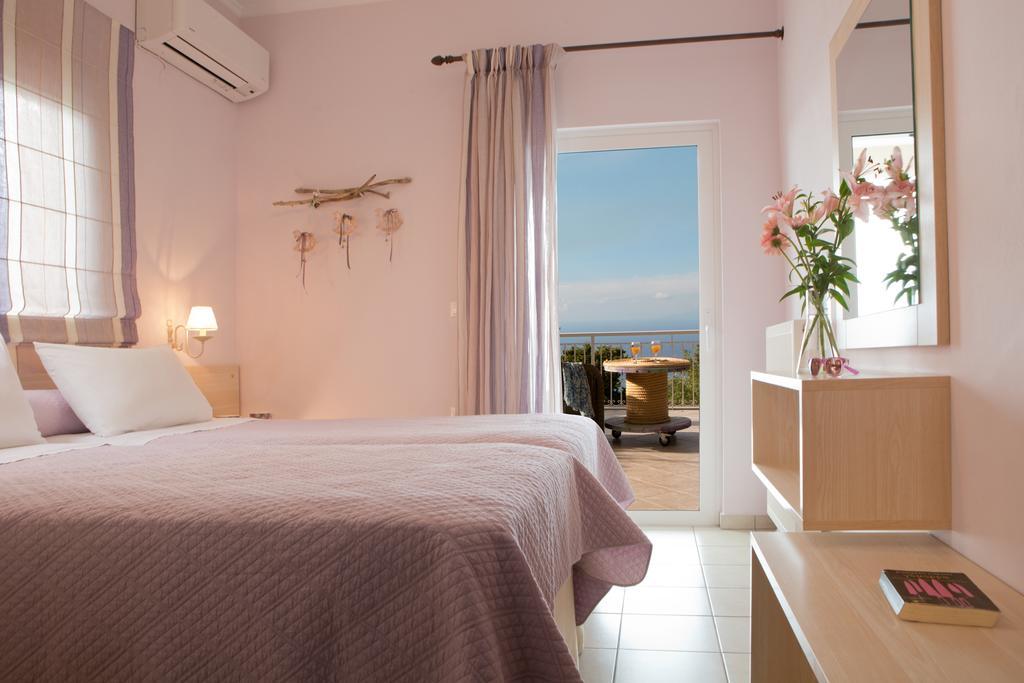 Amalia Apartments Exanthia エクステリア 写真