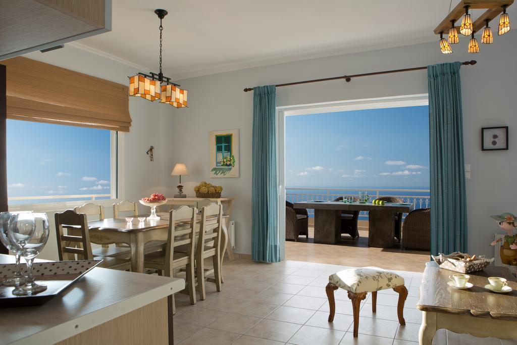Amalia Apartments Exanthia 部屋 写真