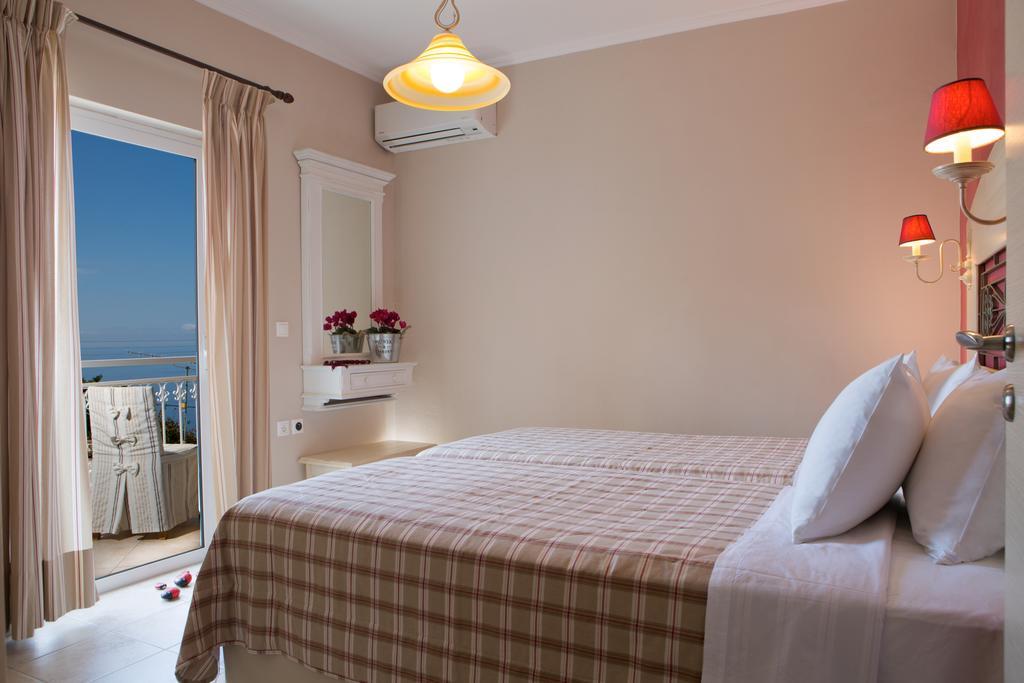 Amalia Apartments Exanthia 部屋 写真