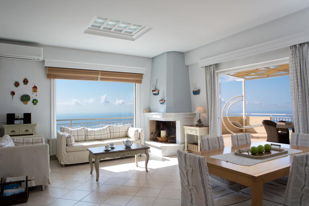 Amalia Apartments Exanthia 部屋 写真