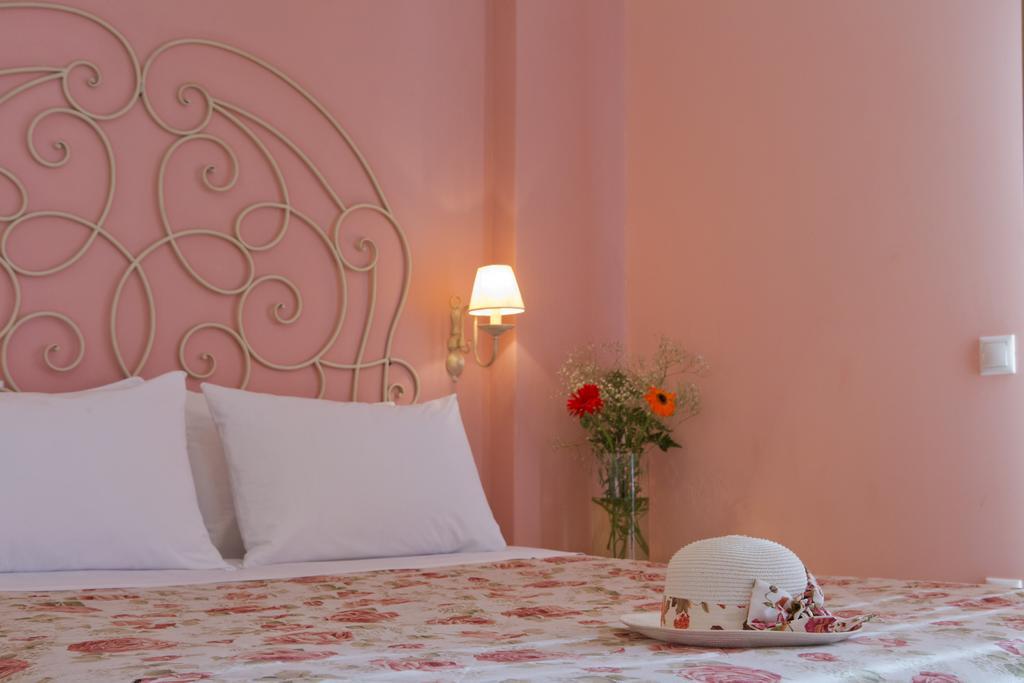 Amalia Apartments Exanthia エクステリア 写真