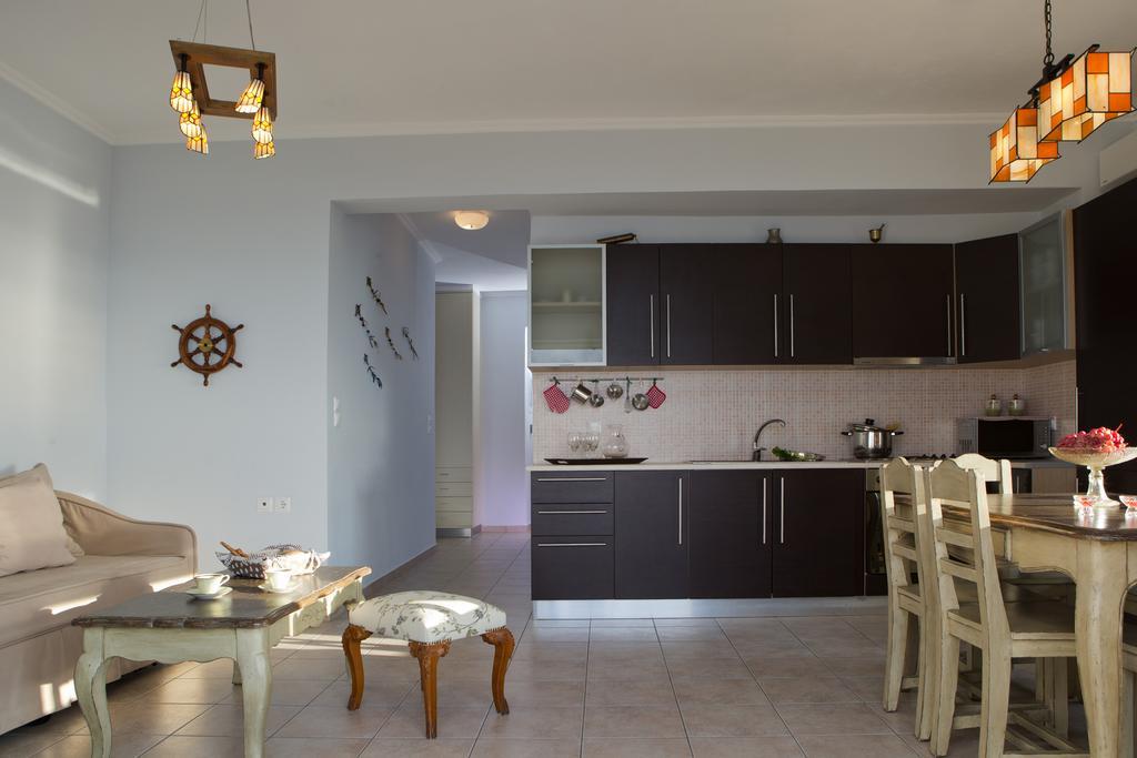 Amalia Apartments Exanthia エクステリア 写真